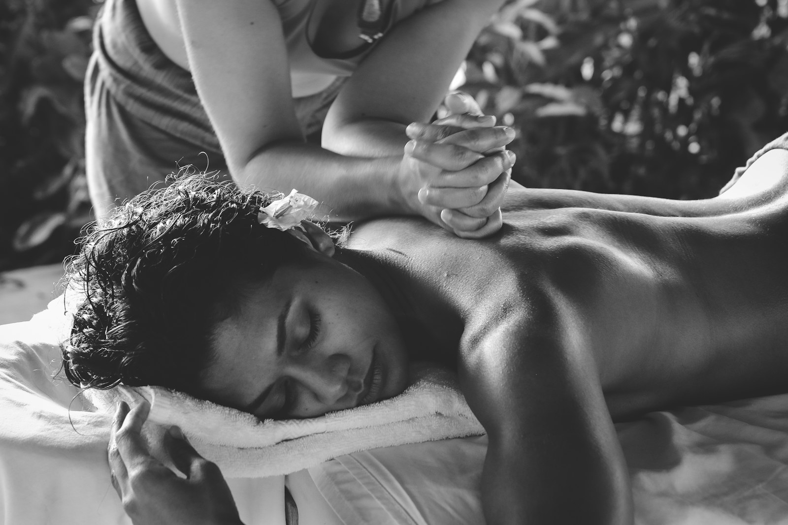 Deep tissue massage at Aurora International Spa